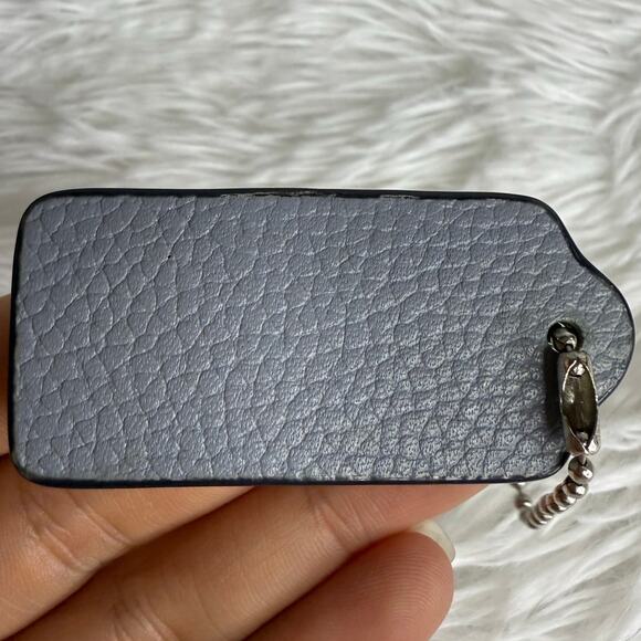 COACH Light Blue Fob Bag Charm Hang tag Hangtag - Picture 2 of 3